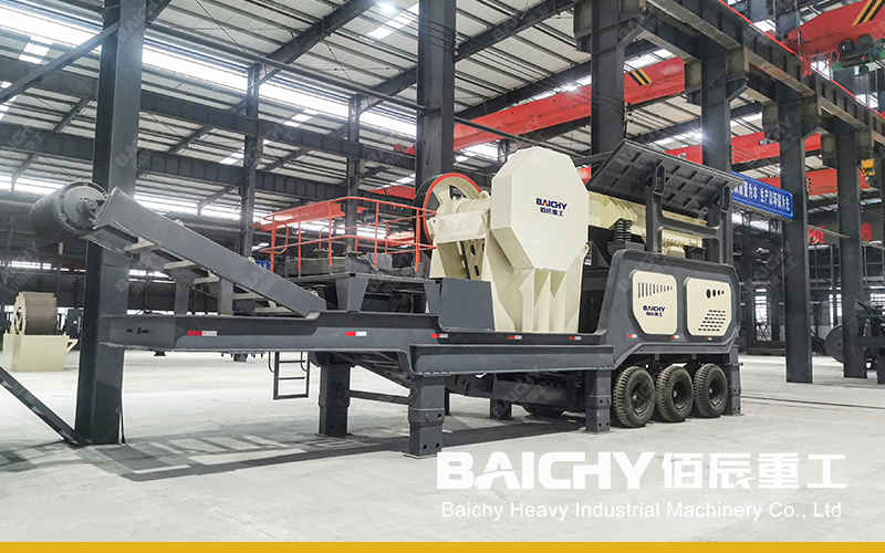 Мобильная щековая дробилка для андезита мощностью 60-300 тонн в час в Индонезии