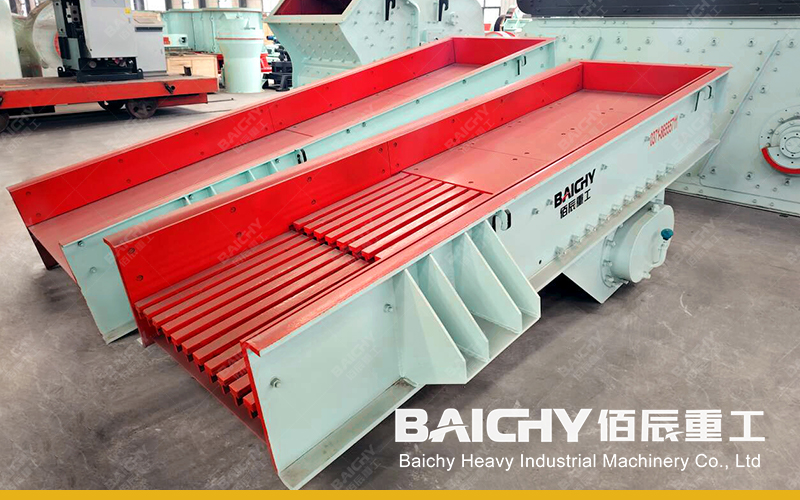 Вибрационный питатель ZSW8530 для линии дробления известняка мощностью 80-100 тонн в час