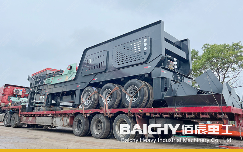 Мобильная ударная дробилка с вибрационным питателем и ударной дробилкой PF поставл