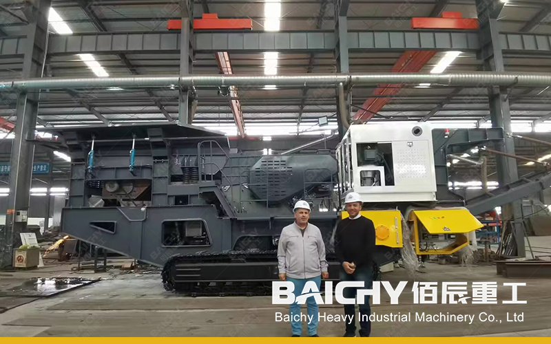 Мобильная конусная дробилка на гусеничном ходу производительностью 100-450 тонн в час