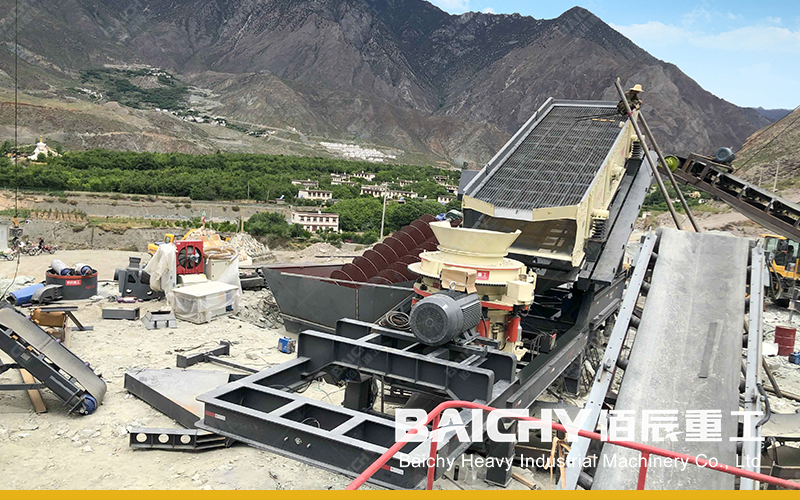 Мобильная дробильная установка для известняка производительностью 250 т/ч во Вьетна