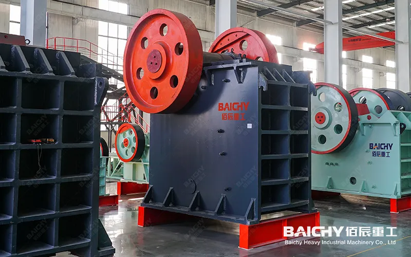 Что делает щековую дробилку самой надежной первичной дробилкой для Вашего карьера