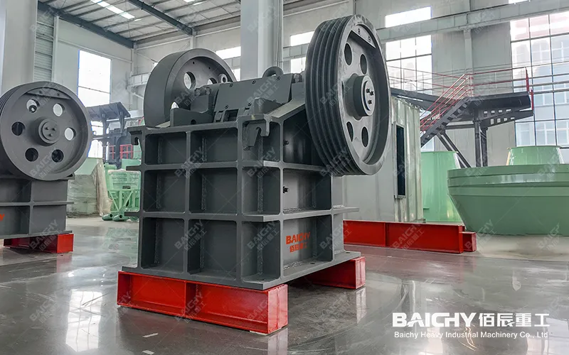 Поставщик щековых дробилок премиум-класса PE400x600 на складе