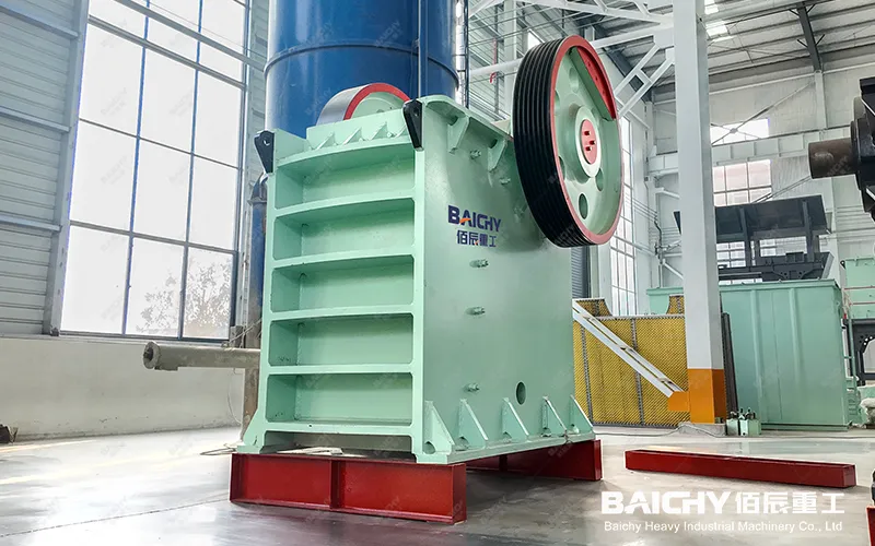 Щековая дробилка PE 900×1200: Всесторонний анализ параметров, преимуществ и областей пр